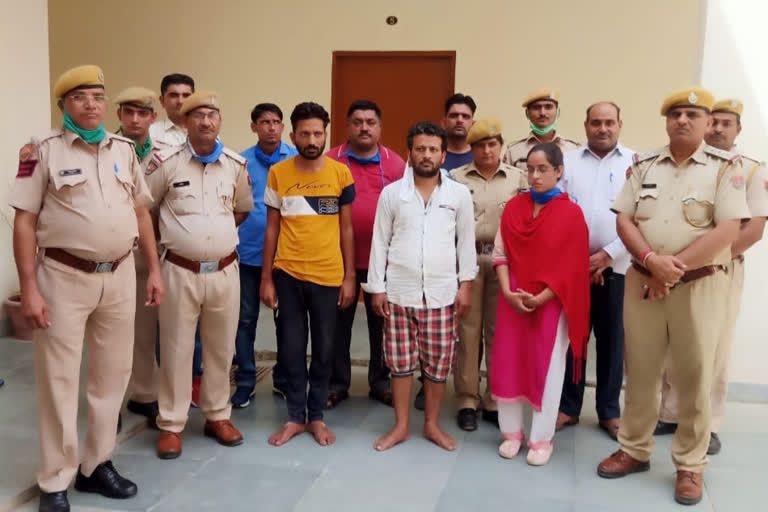 जयपुर मर्डर का खुलासा,  करधनी थाना पुलिस,  जयपुर मर्डर मिस्ट्री,  jaipur murder mystry,  jaipur news,  rajasthan news,  rajasthan hindi news,  etvbharat news