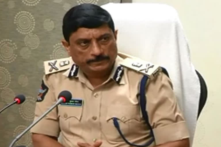 vizag cp rk meena on committee on police needs in vizag