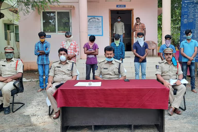 10 members  Accuseds arrest in mahabubabad district