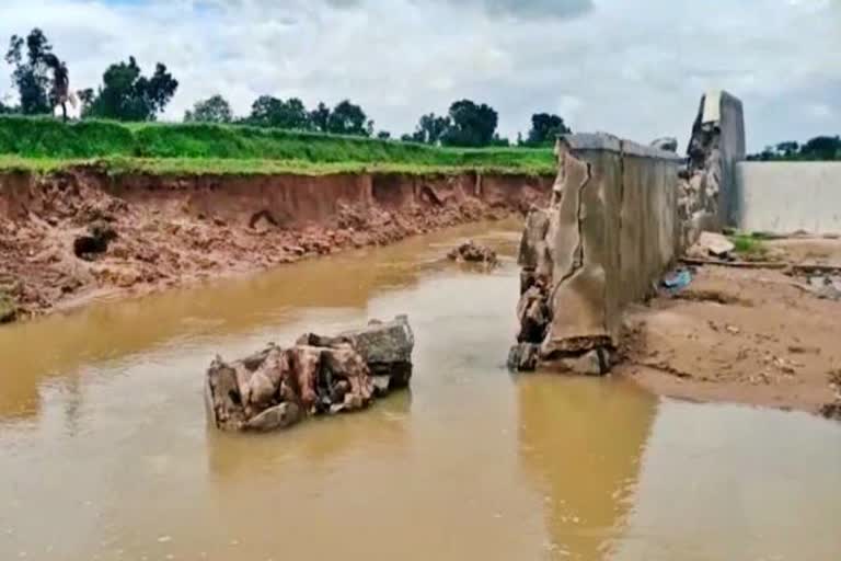 Check dam broken due to water pressure in Deoghar