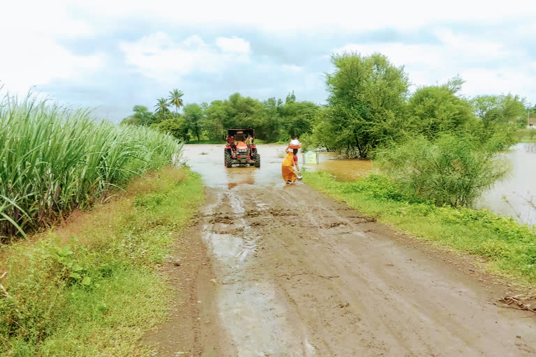 Jhunjarwada  And Jamakhandi Road Disconnection