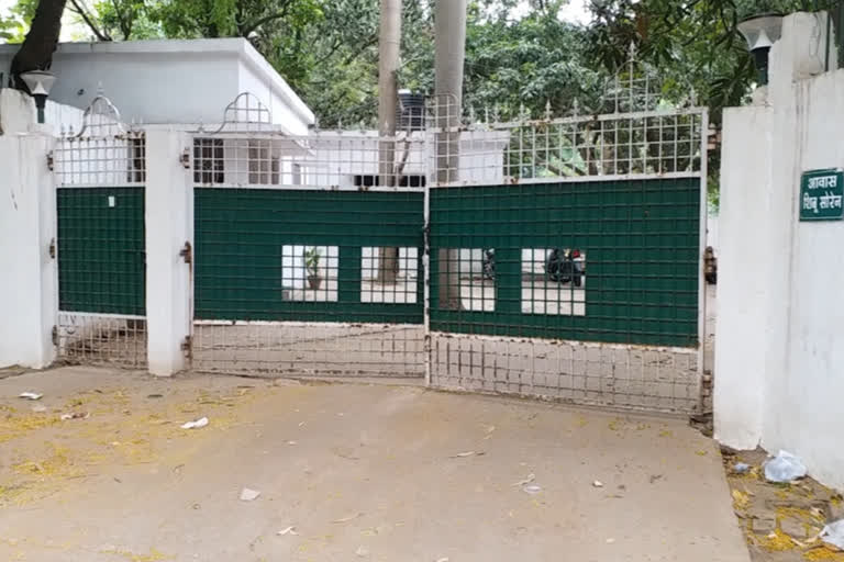 Former CM Shibu Soren house sanitized in ranchi