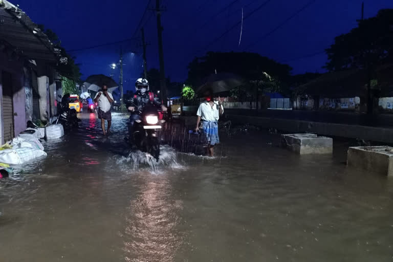 മഴക്കെടുതി  ആലപ്പുഴ കൺട്രോൾ റൂം  alappuzha control room  rain disasters  alappuzha rain updates