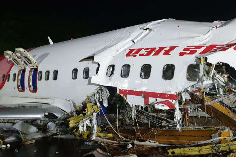 Kozhikode plane crash