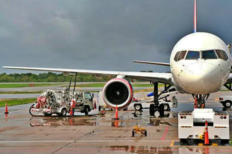 emergency landing at birsa munda airport ranchi