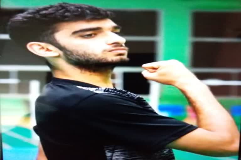 Badminton star Ishan Bhatnagar of Chhattisgarh