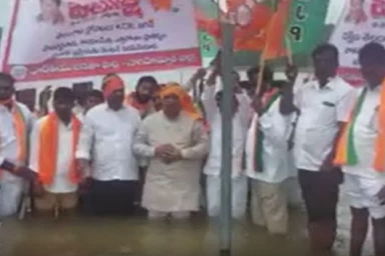 bjp jaladeeksha in krishna river against to pothireddypadu project construction