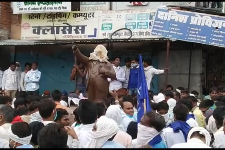 Bhimrao Ambedkar statue install again