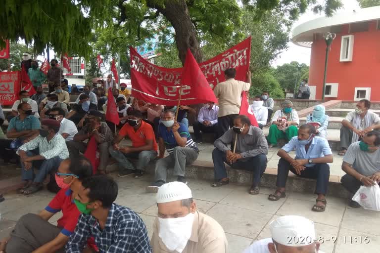 Demonstration of labor organizations in Jaipur