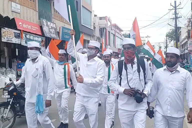 कांग्रेस सेवा दल ने निकाली पदयात्रा, Congress Seva Dal took outmarch