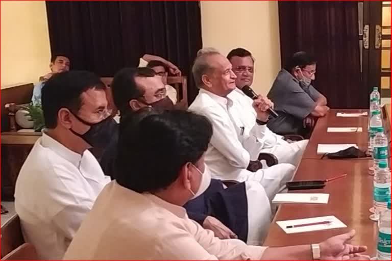 Hotel Suryagarh Palace, Congress Legislature Party meeting