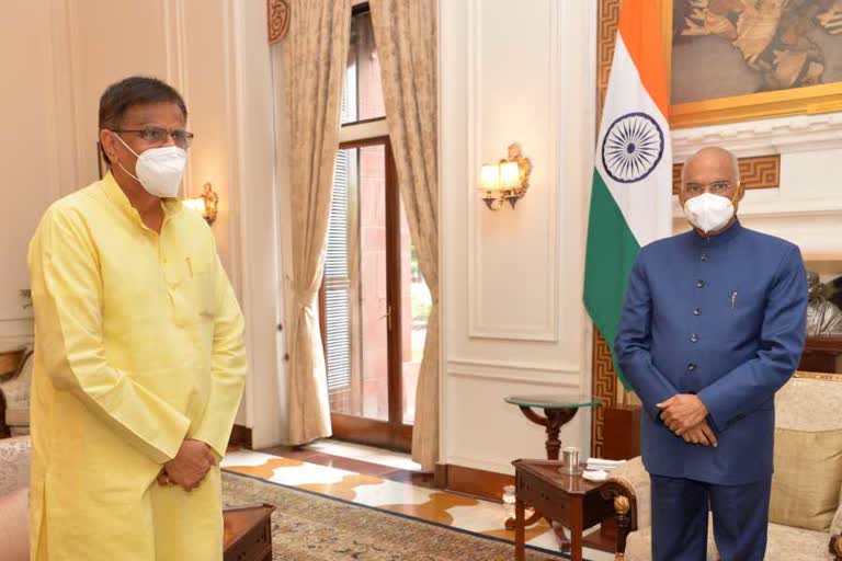 OP Dhankar meets President Ram Nath Kovind