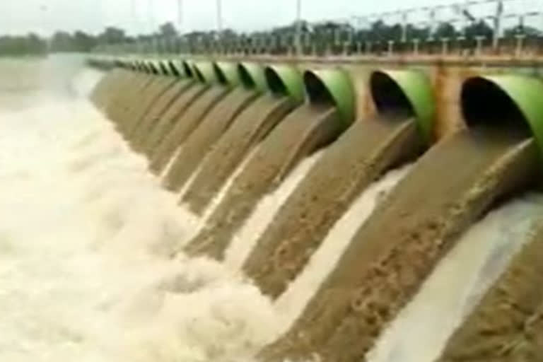 release water from medigadda barrage