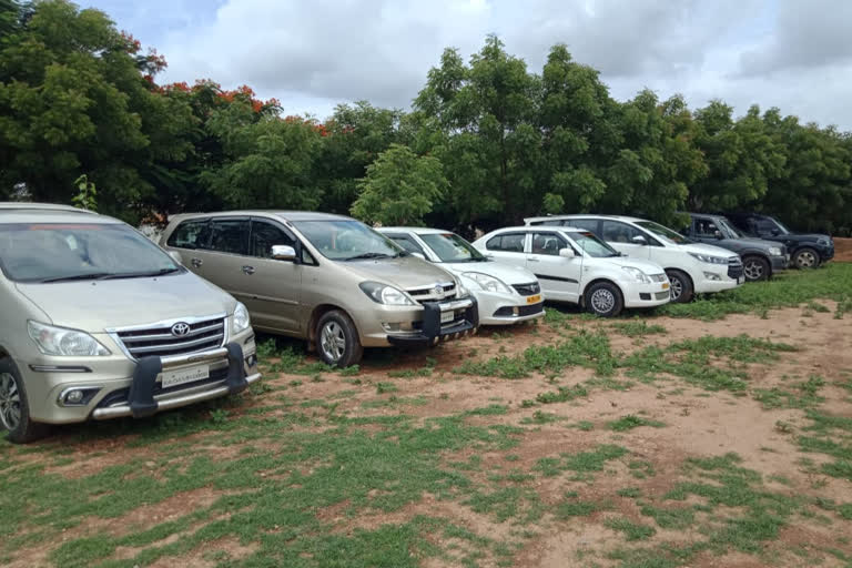 Confiscated cars Gangavathi