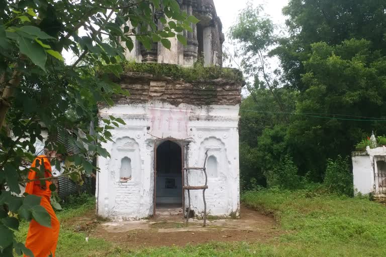 chor-temple-of-lord-krishna-is-400-years-old-in-chhindwara