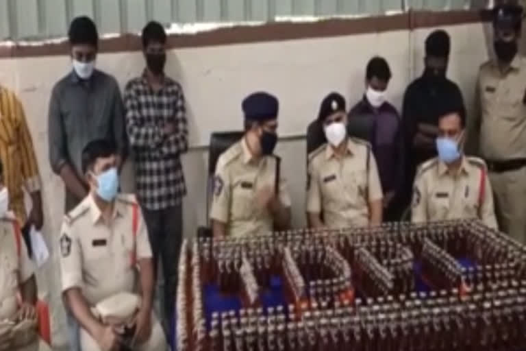 illegal transport of liquor seazed in guntur district