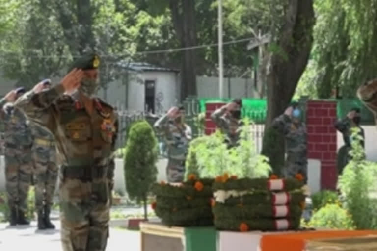 Army pays tribute to martyred soldier Sowar Jilajeet Singh Yadav