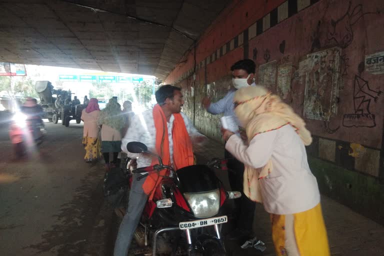 corporation-imposed-penalty-against-those-who-roam-without-masks-in-raipur