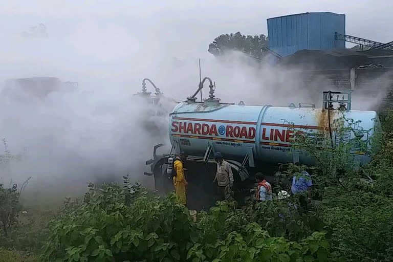 Leakage in acid filled tanker