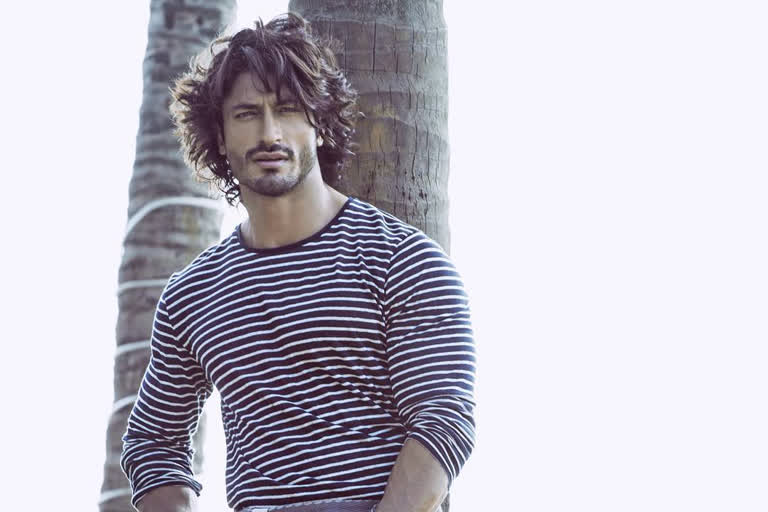 Vidyut Jammwal extends monetary aid to stuntmen