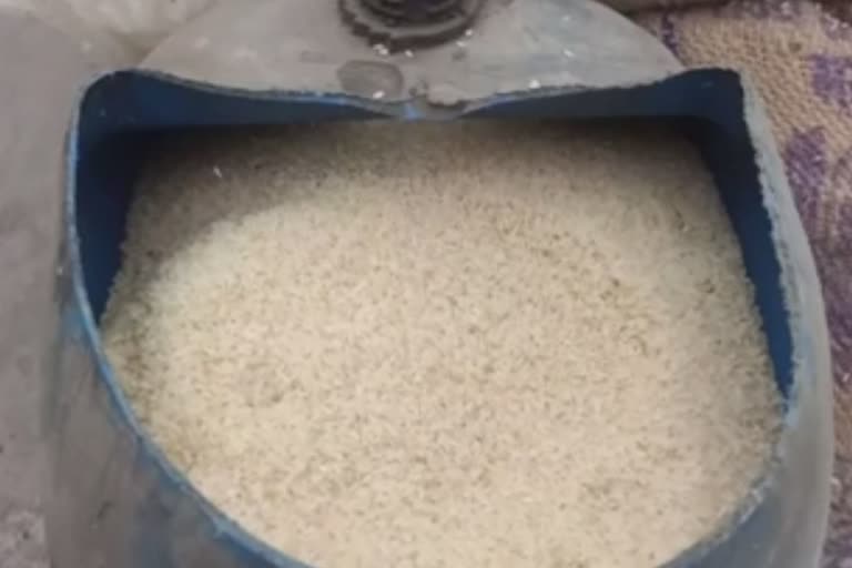 rice robbed from train in jharsuguda