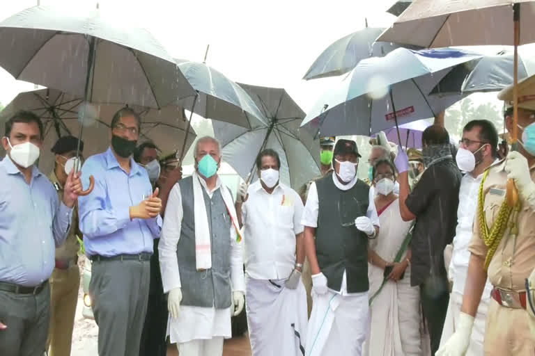 cm self quarantine  kerala covid updates  മുഖ്യമന്ത്രി സ്വയം നിരീക്ഷണത്തിൽ ]  തിരുവനന്തപുരം