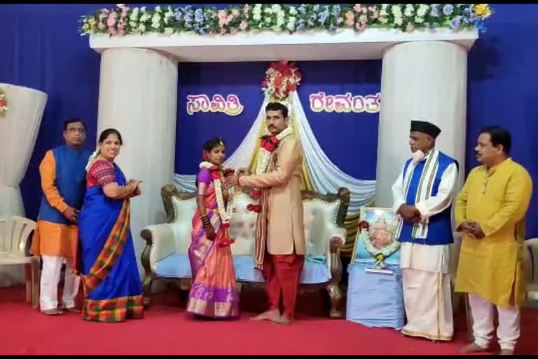 Simple marriage from Sangh Parivara in Hubballi