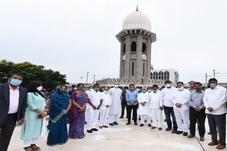 Minister backs UNESCO heritage status for Hyderabad city