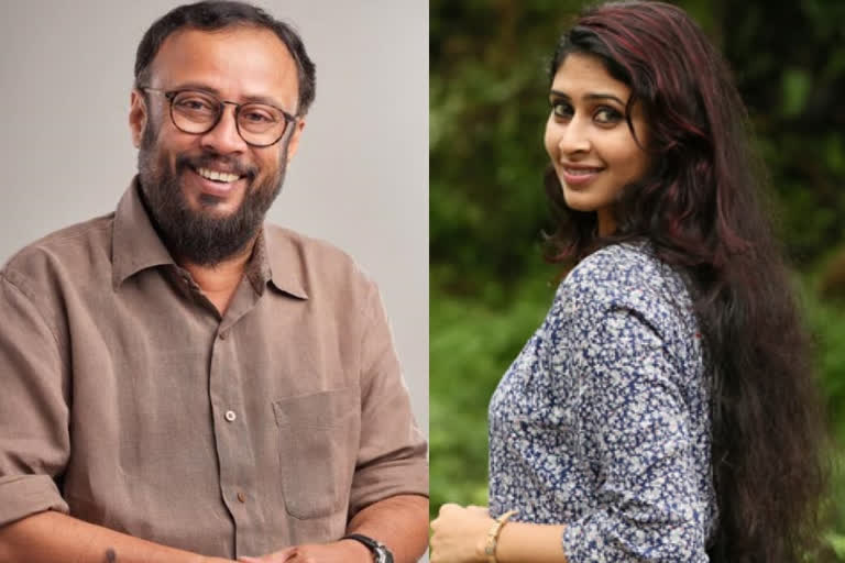 ലാല്‍ ജോസ്  ആയിഷ സുല്‍ത്താന  Lal Jose congratulates the Assistant Director  Lal Jose