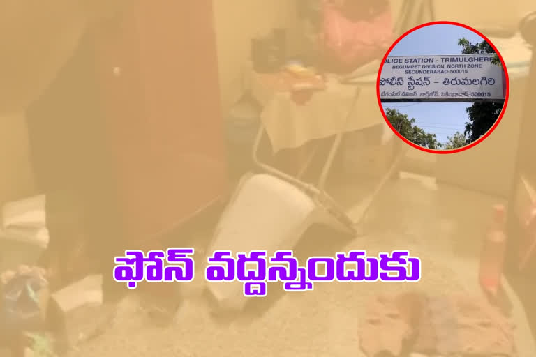 the-boy-committed-suicide-with-chunni-for-not-giving-the-phone-at-tirumalagiri