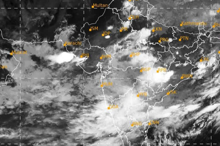 Heavy rain alert in gujarat