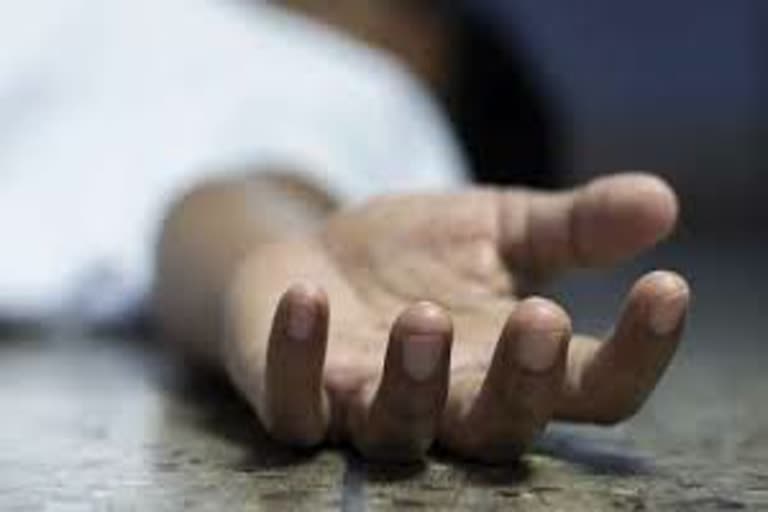 minor-girl-dead-body-found-in-the-farm-in-lakhimpur-kheri