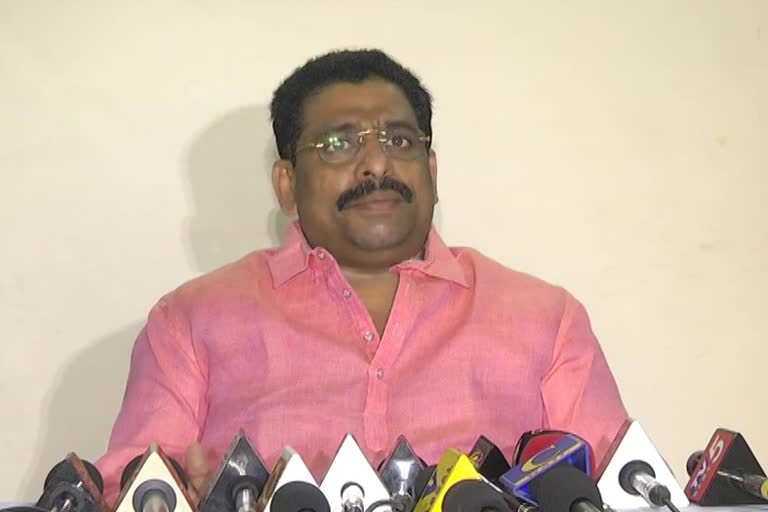 Budda Venkanna criticize vijayasai reddy over visakha Lands