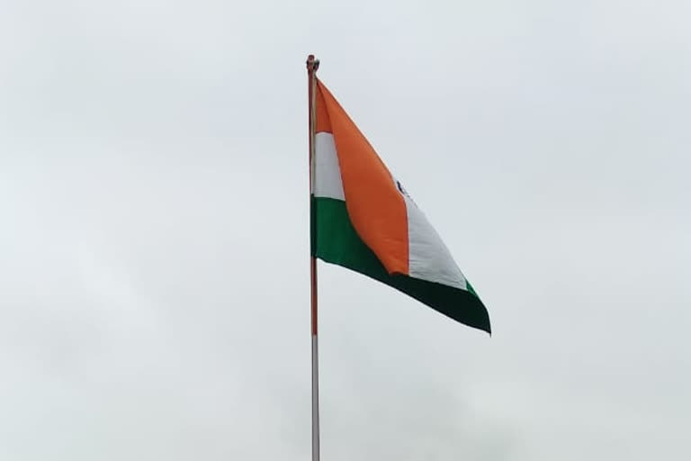 CMO hoisted flag instead of subdivisional officer