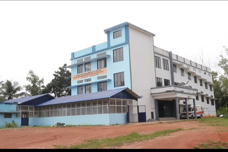 Kadakampally Surendran  Pangappara hospital  പാങ്ങപ്പാറ ആശുപത്രി  കടകംപള്ളി സുരേന്ദ്രന്‍  പാങ്ങപ്പാറ ആരോഗ്യ കേന്ദ്രം  എം.എ വാഹിദ്