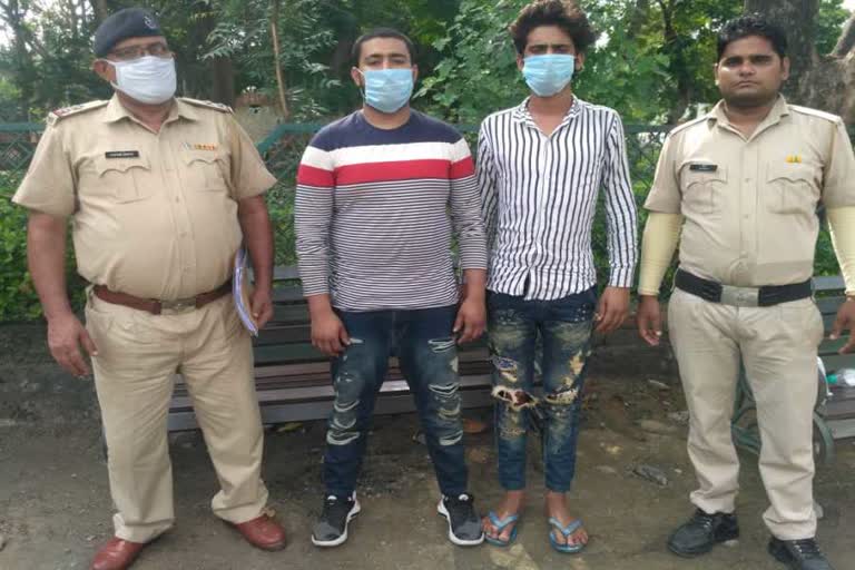 rohtak stf arrested two accused in 15 robbery cases