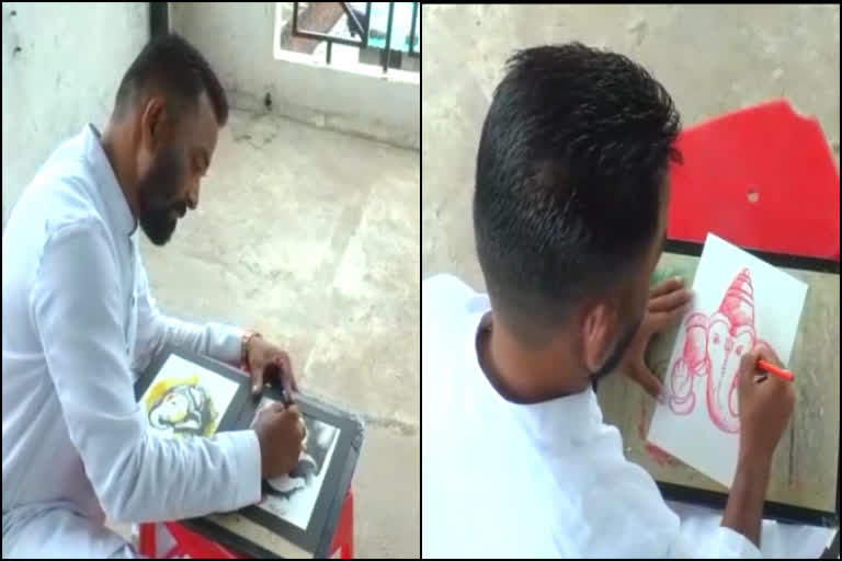 A Muslim artist has been drawing ganesh