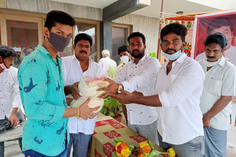 actor-chiranjeevi-birthday-celebrations-in-nandigama-krishna-district