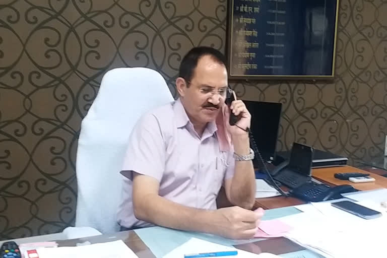 Collector on Jaipur city visit, जयपुर शहर के दौरे पर रहे कलेक्टर