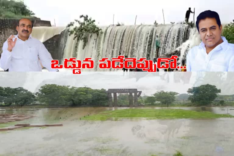 ముంపులోనే జీవనం...  కొనసాగుతున్న వరద ఉద్ధృతి