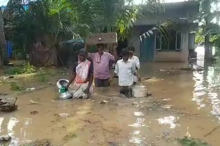 flood victims went to rehabilitation center