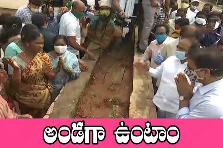 ministers-ktr-and-eetala-visit-flood-prone-areas