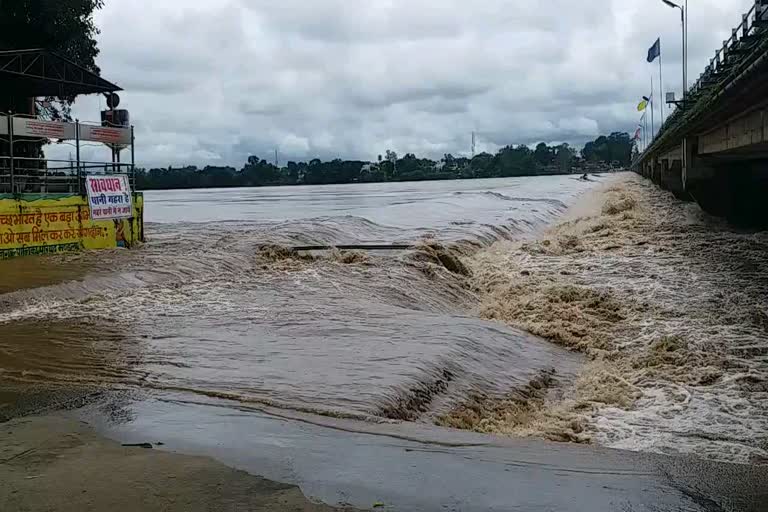 Increased river water level