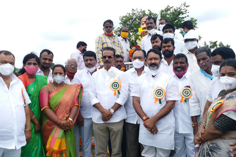 sardhar sarvai  papanna goud birth anniversary celebrations in ibhrahimpatnam