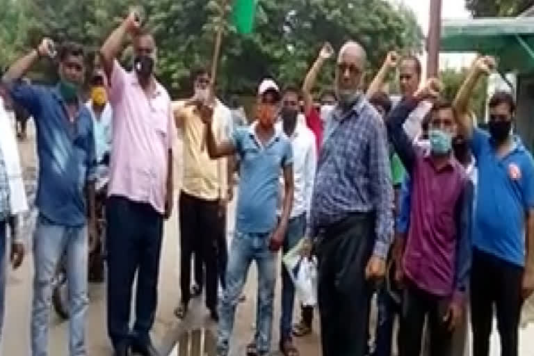 workers fired from over bridge construction protest in bokaro