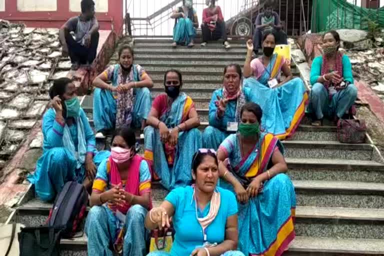 swiper protest at guwahati