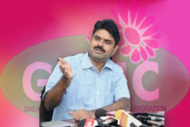 ghmc commissoner lokesh kumar on street vendors in hyderabad