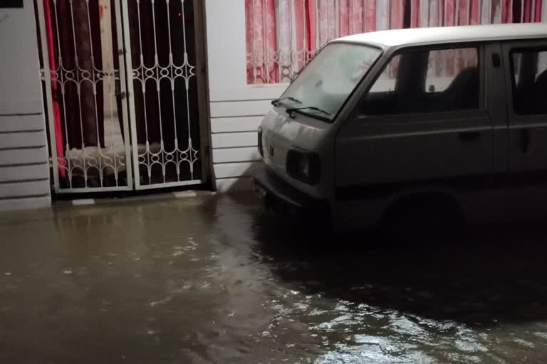 continuous rains in ranchi