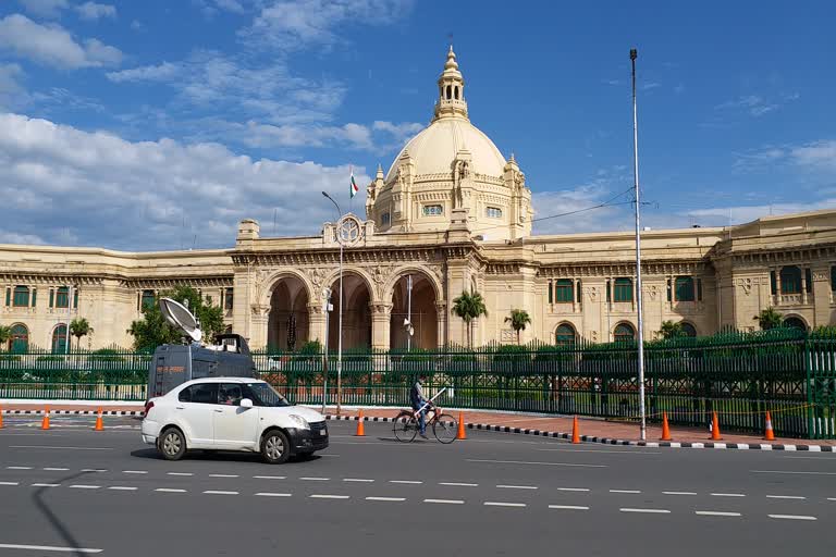 विधानसभा पर भारी मात्रा में सुरक्षा बल तैनात.