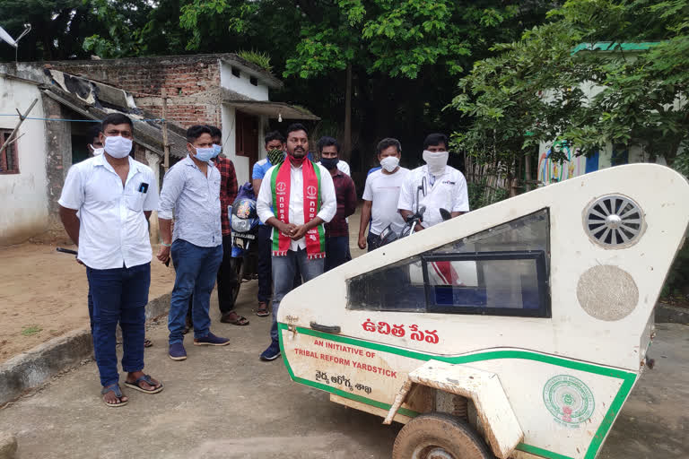 feeder ambulance staff protest in vizianagaram district